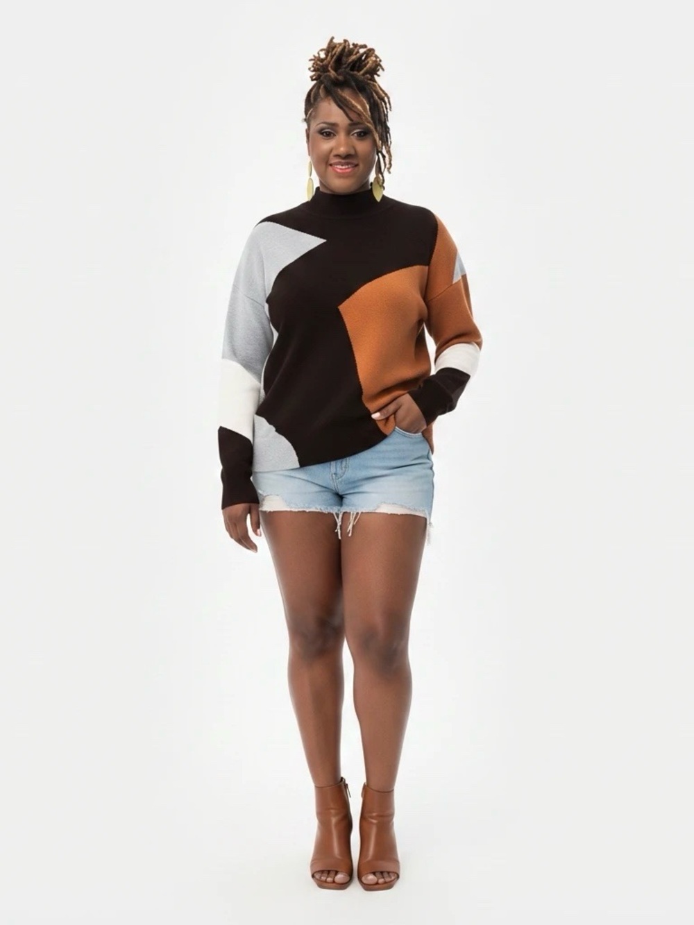 Colorblock Turtleneck Sweater in Black, Brown and White